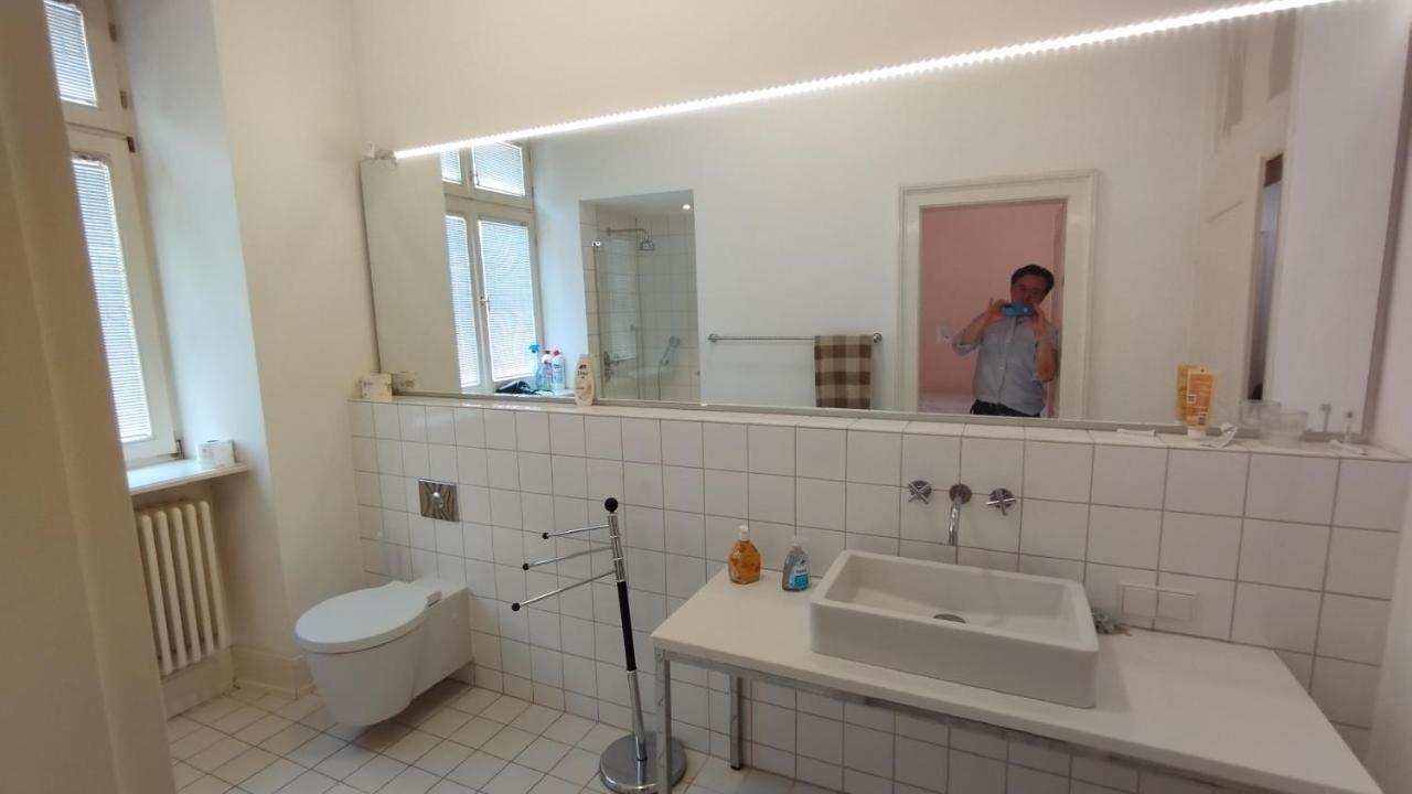 Denkmalschutz Stadthaus Zimmer 1 Im Mannheim Quadrat Dış mekan fotoğraf