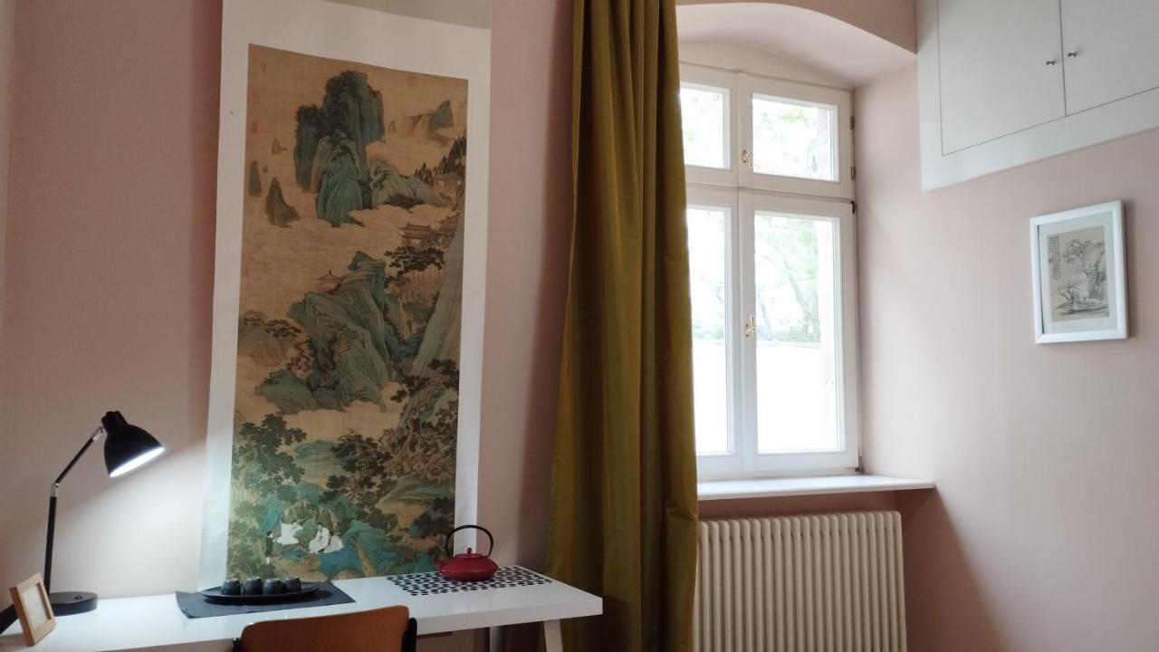 Denkmalschutz Stadthaus Zimmer 1 Im Mannheim Quadrat Dış mekan fotoğraf